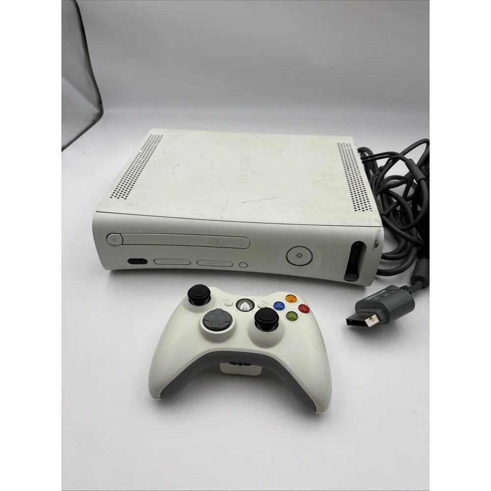 Microsoft Xbox 360 White Console Bundle Controller 16GB HDMI Tested Working
